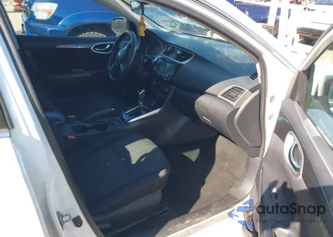 2017 Nissan Sentra Sr z USA, uszkodzony, nr VIN 3N1AB7AP8HY222440